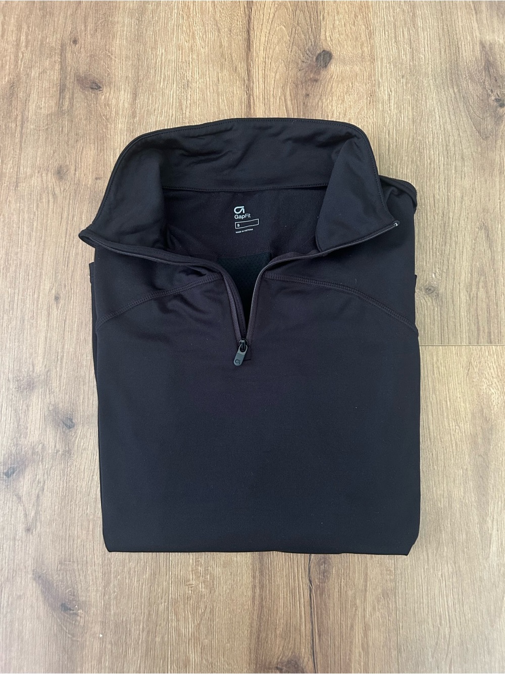 Gap Fit quarter zip